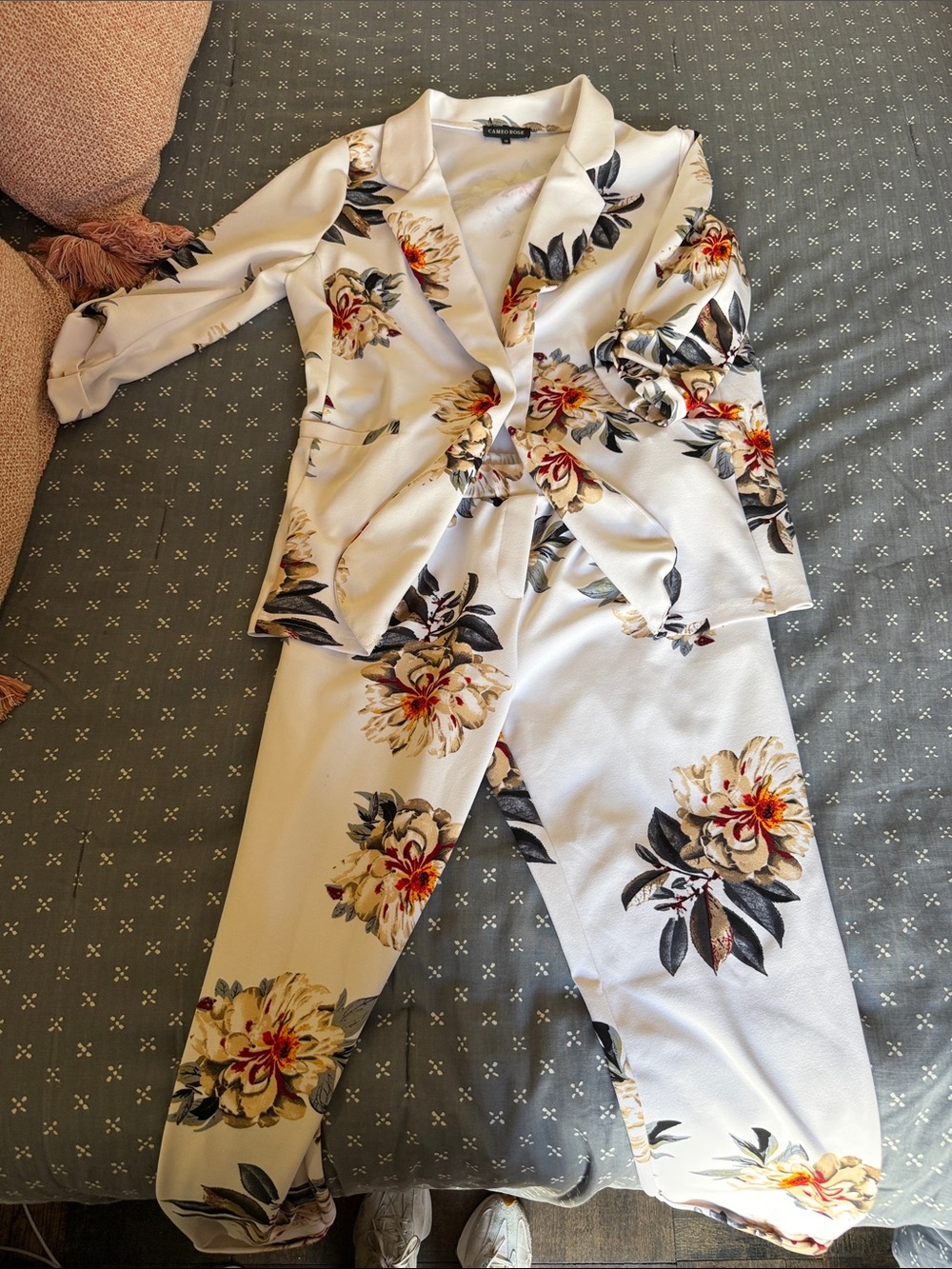 Floral Ivory Women's Pantsuit Set - Tailored Blazer & Trousers